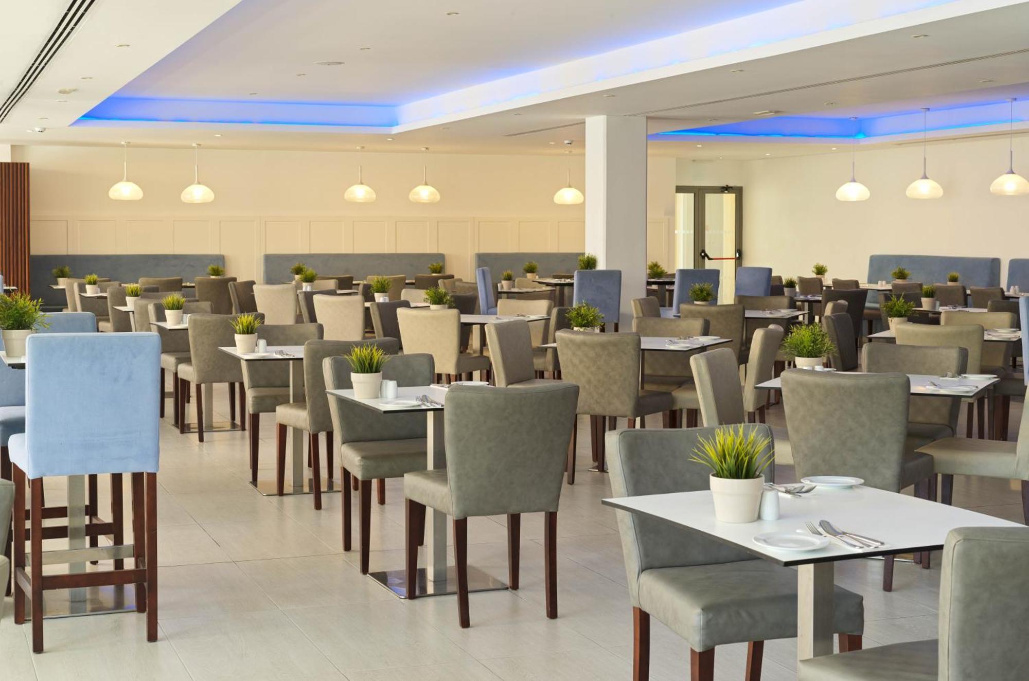 Resort St George & (adults Only)
