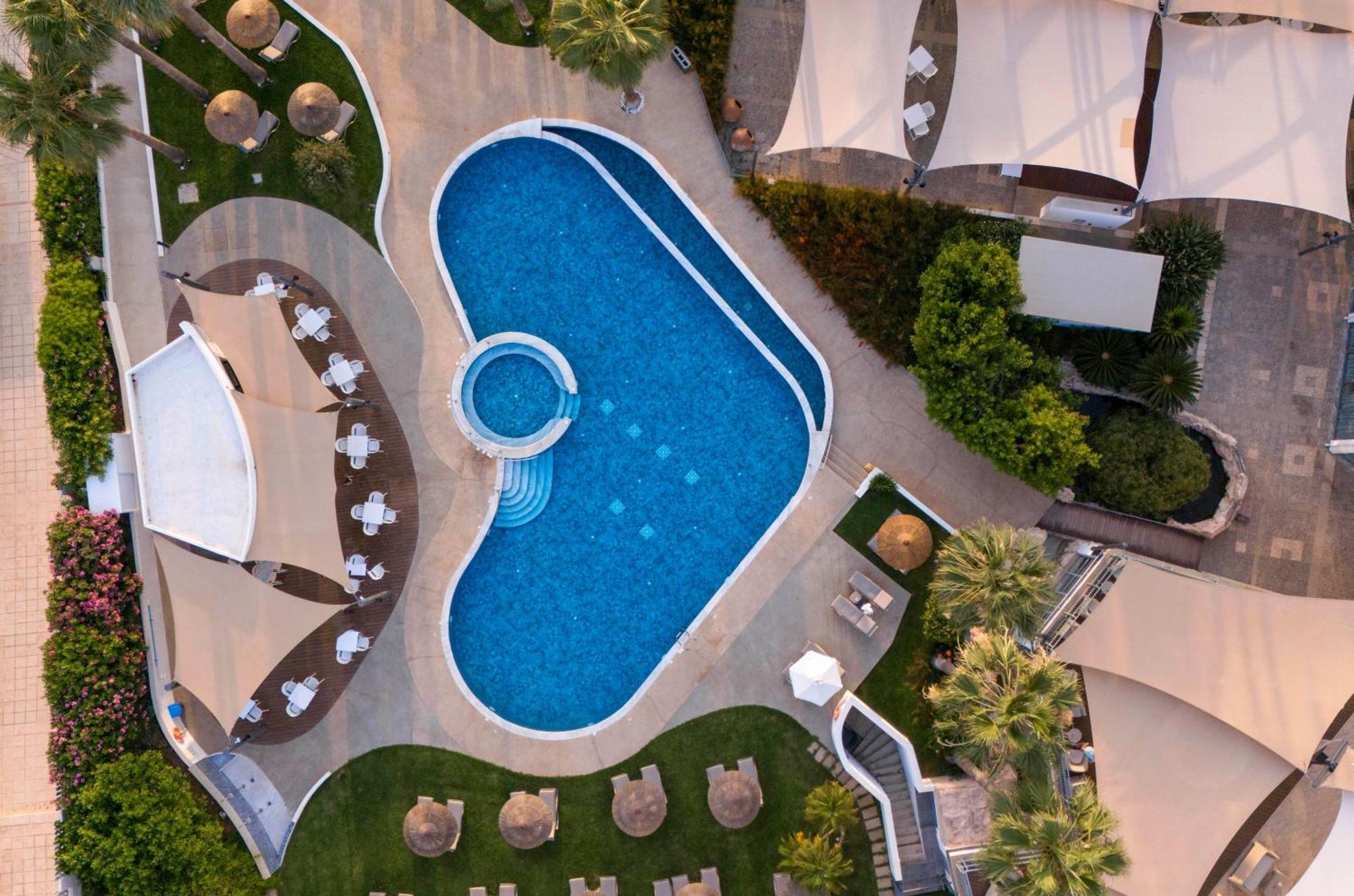 Resort St George & (adults Only)