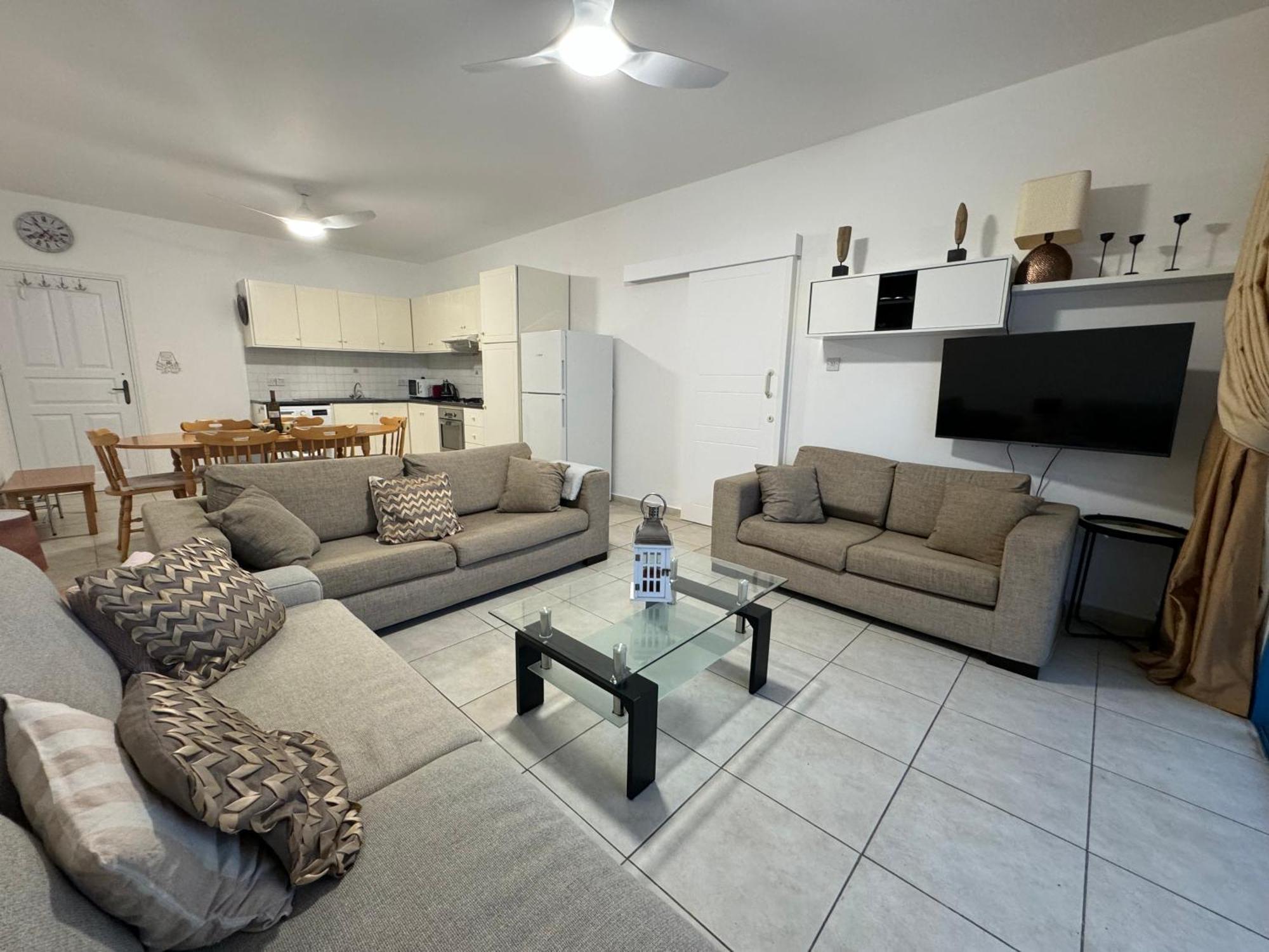 Apartment Cozy 2-bd Ap Near The Sea! *