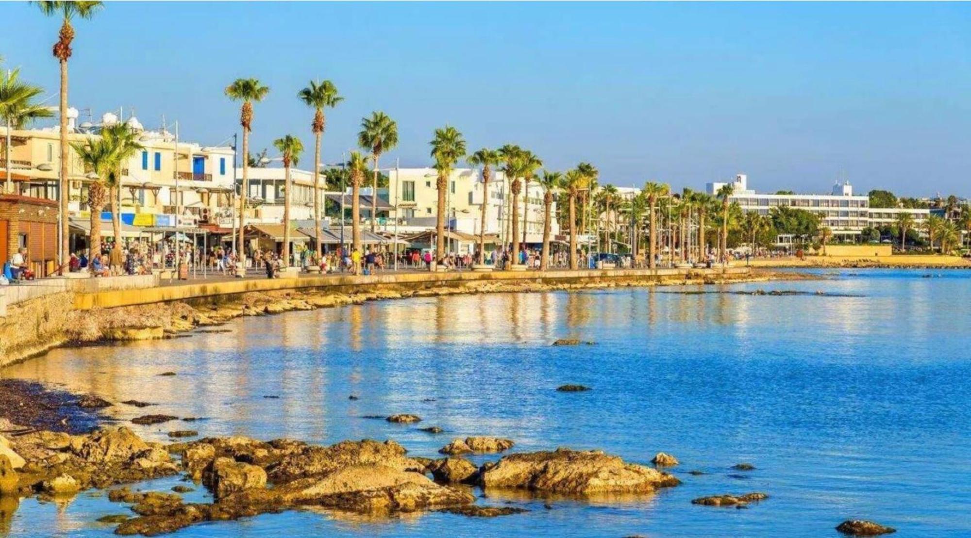 Cozy 2-bd Ap Near The Sea! * Paphos