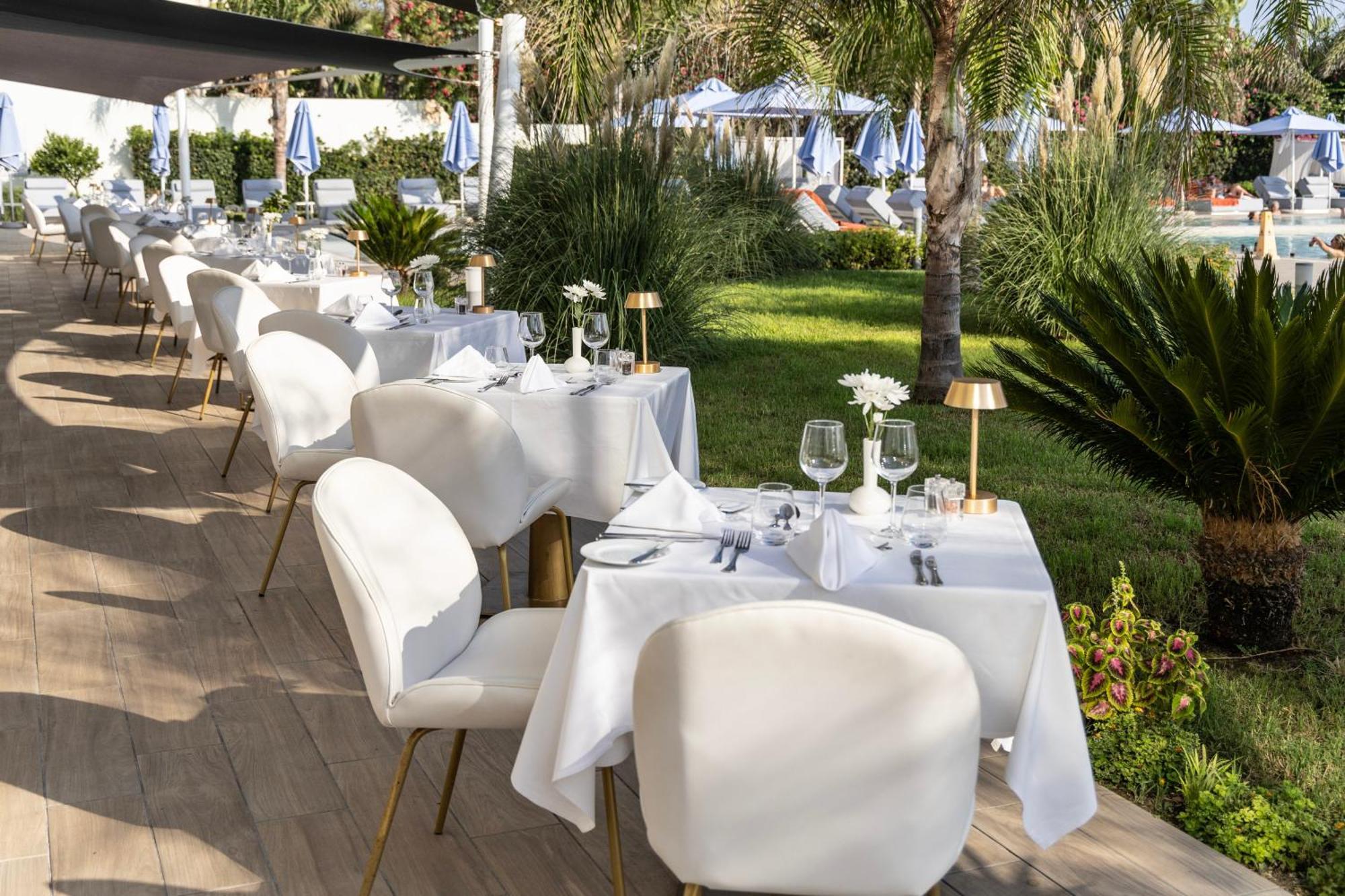 Ivi Mare - Designed For Adults By Louis 5*