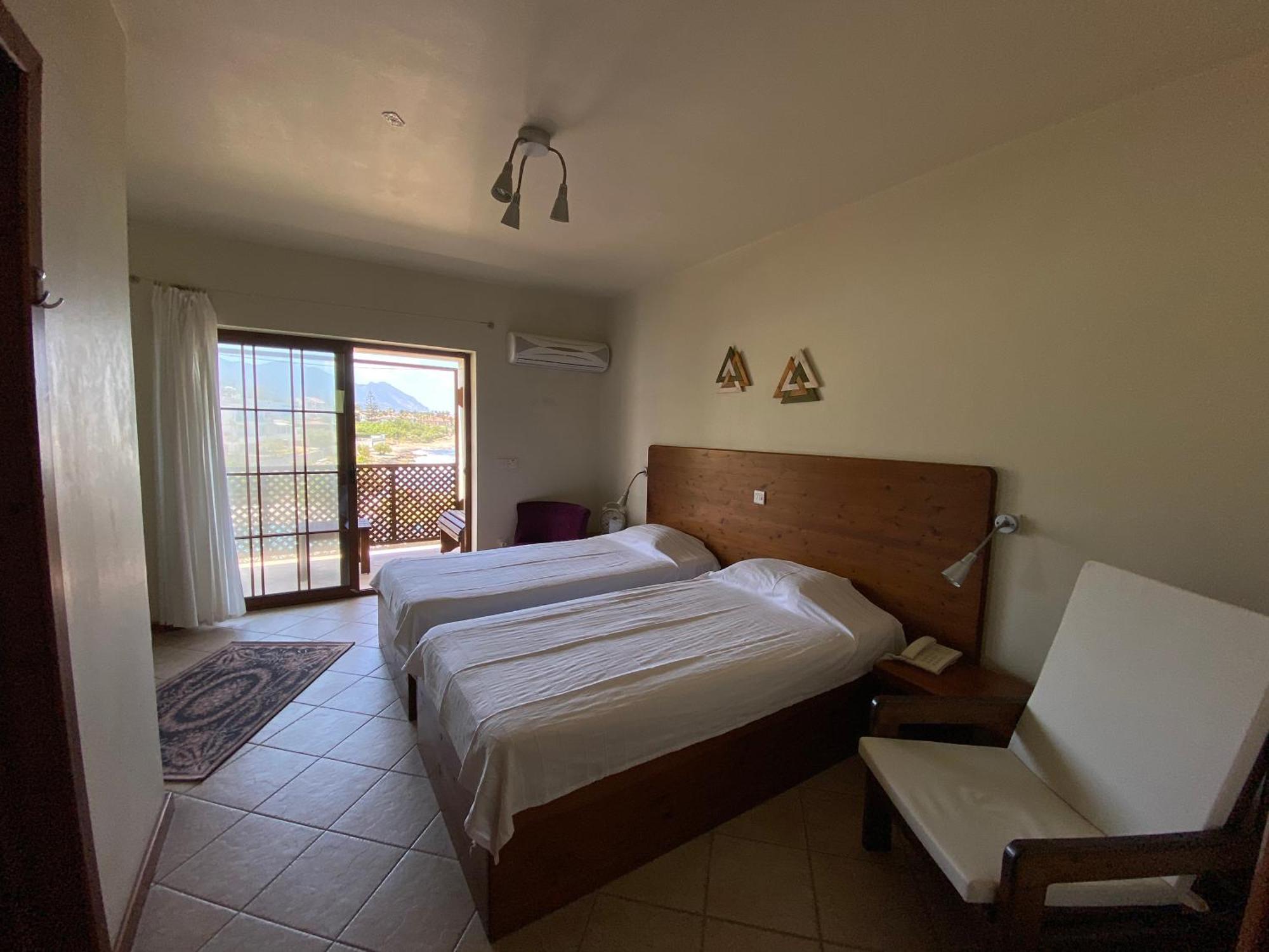 Riviera Beach 4* Kyrenia (Northern Cyprus)