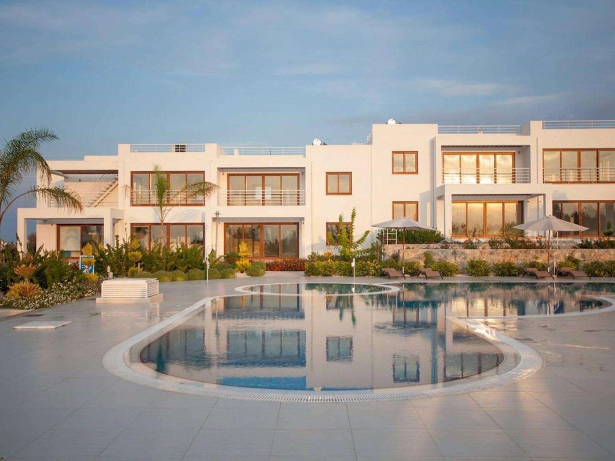 With Astonishing Views In Esentepe * Agios Georgios (Girne)