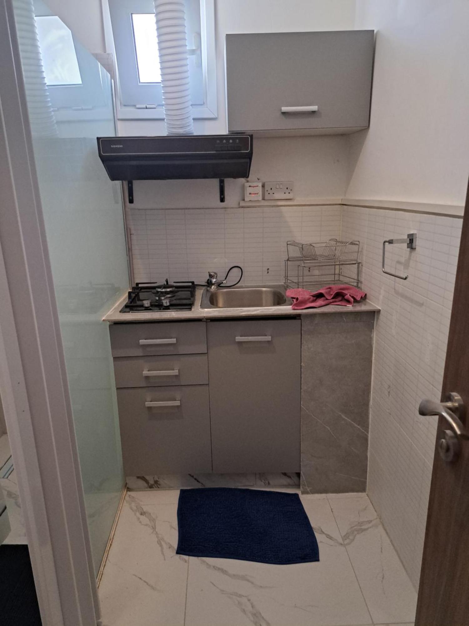 Center Apartment *