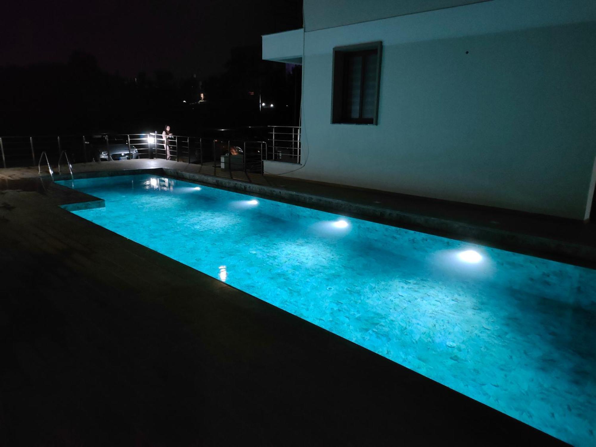 Apartment Esta Palm Living And Bedroom, 250 M From Kyrenia (Northern Cyprus)