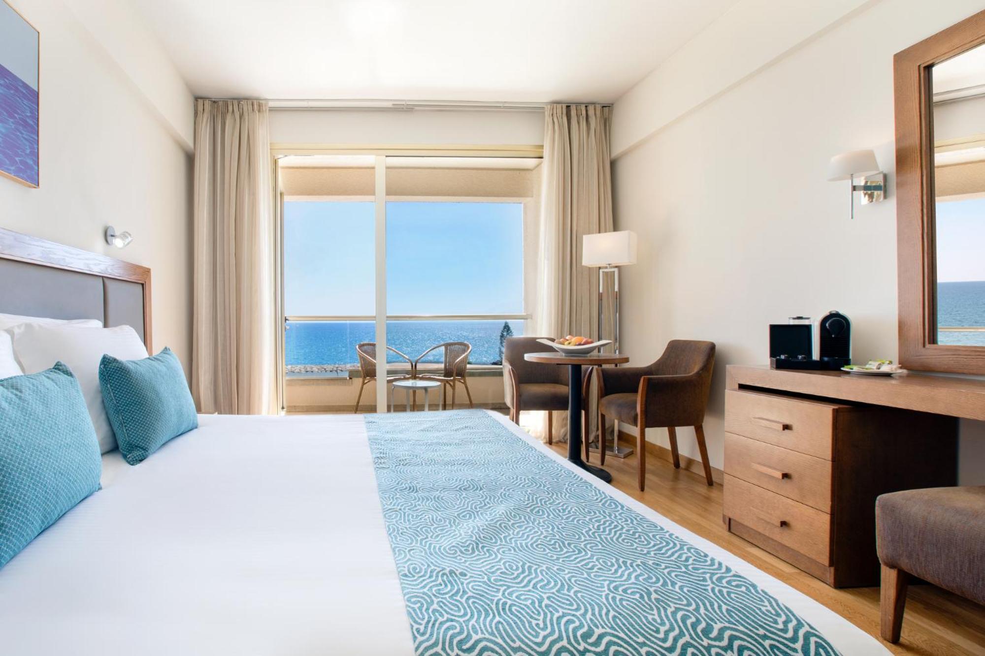 Golden Bay 5*