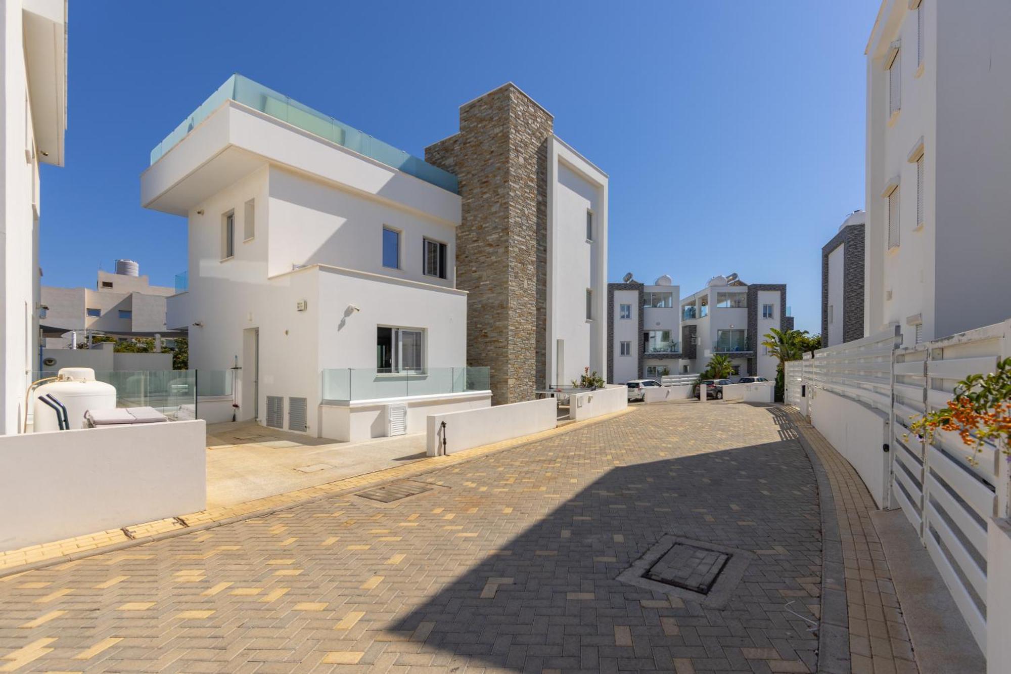 Fig Tree Bay Residences 6 * Protaras