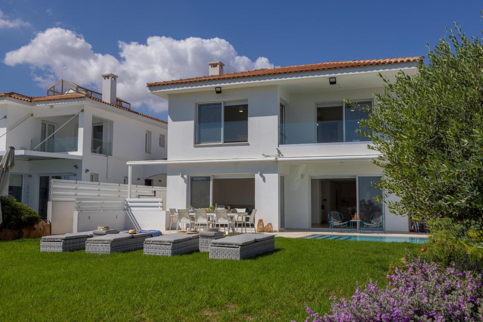 Sirina Seafront Paradise Protaras