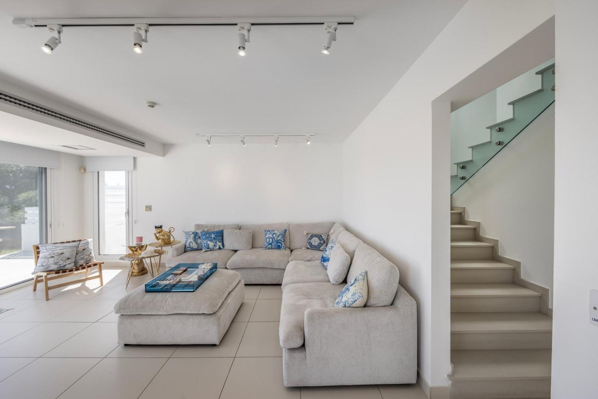 Sirina Seafront Paradise Protaras