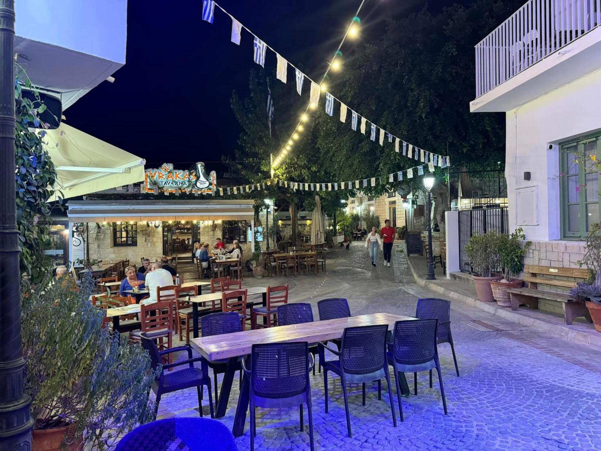 Chariandry Court Apartamento Pissouri