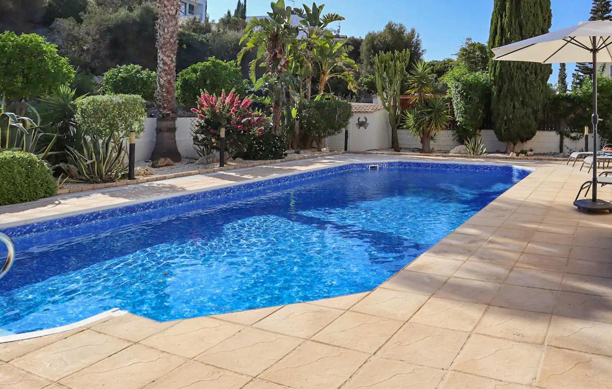 Gorgeous Home In Neo Chorio With Wifi Neo Chorio