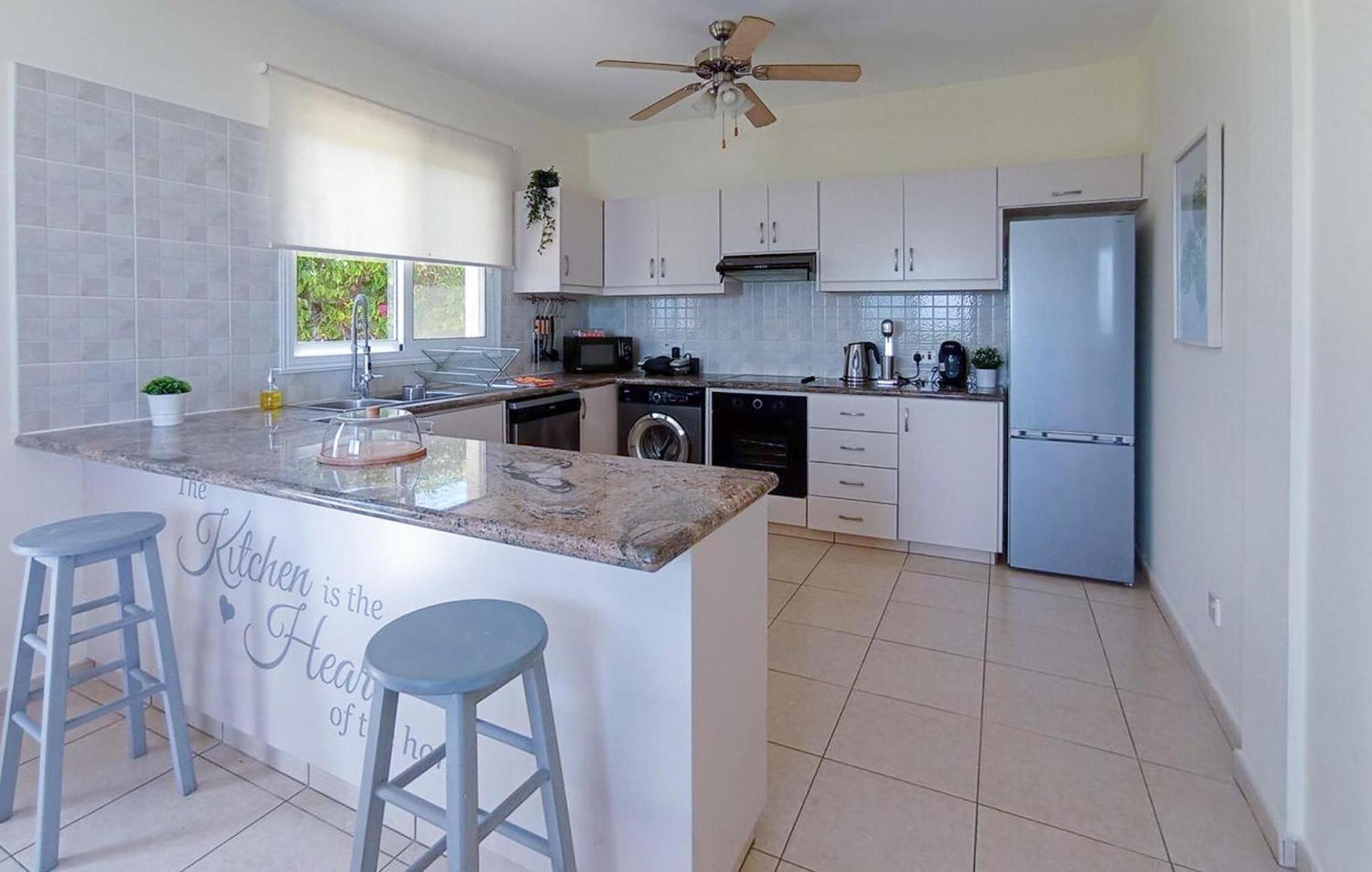 Gorgeous Home In Neo Chorio With Wifi * Neo Chorio