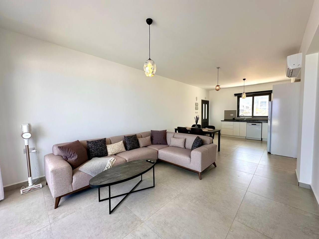 Apartment Dejablue, Block A2, Unit 4