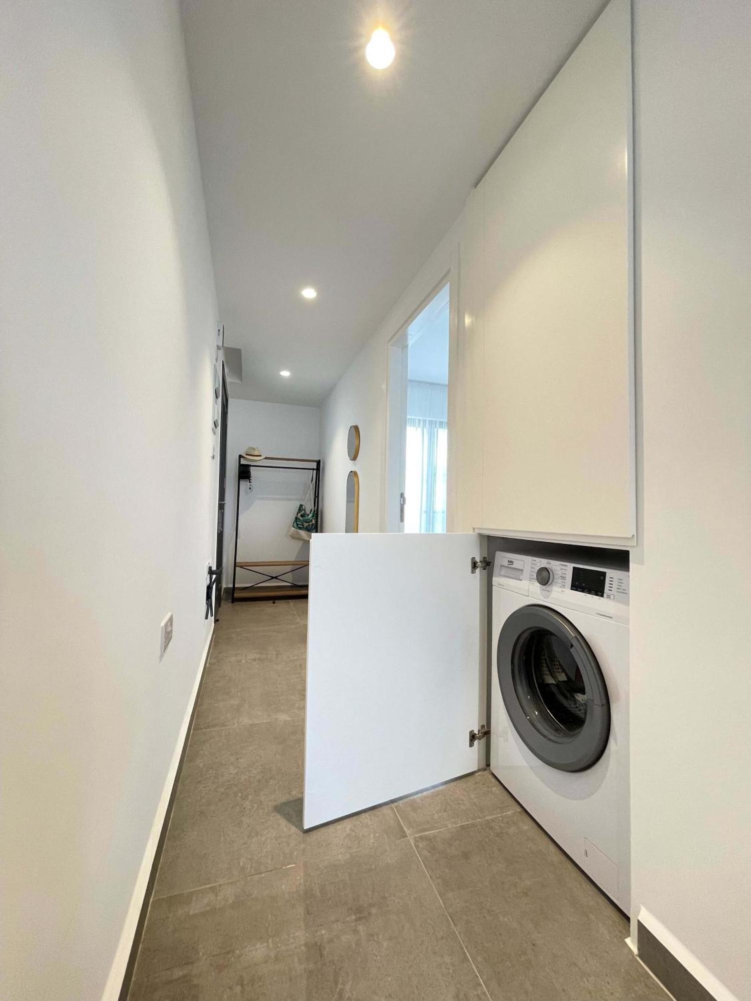 Dejablue, Block F2, Unit 7 Apartment Kalogrea