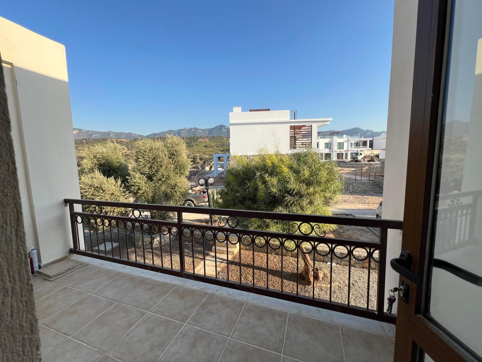 Queit Amazing Penthouse With Rooftop 360 ,pool , Beachfront And Bbq * Agios Amvrosios (Kyrenia)