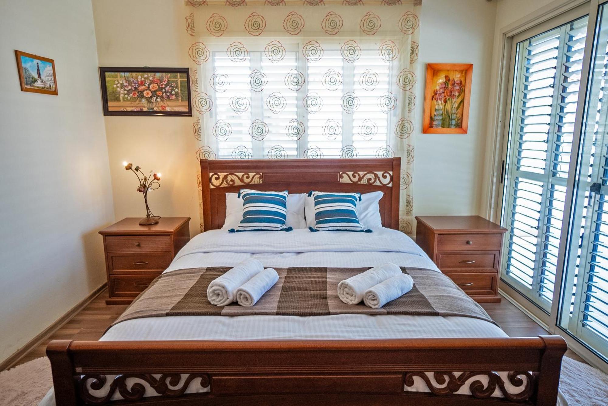Beachfront Larnaka Dhekelia With Pool Villa *