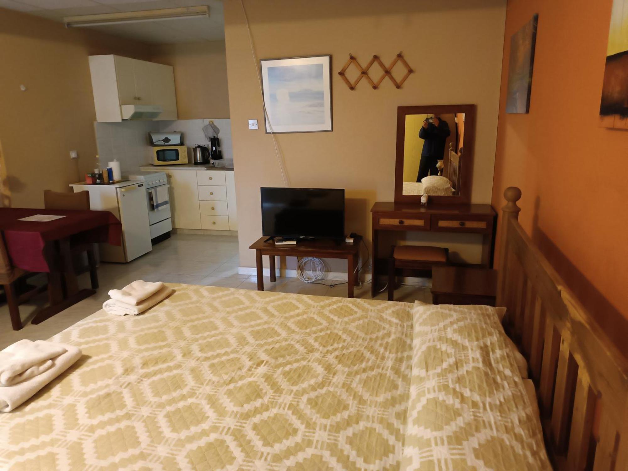 Rantzo Aparthotel 3*