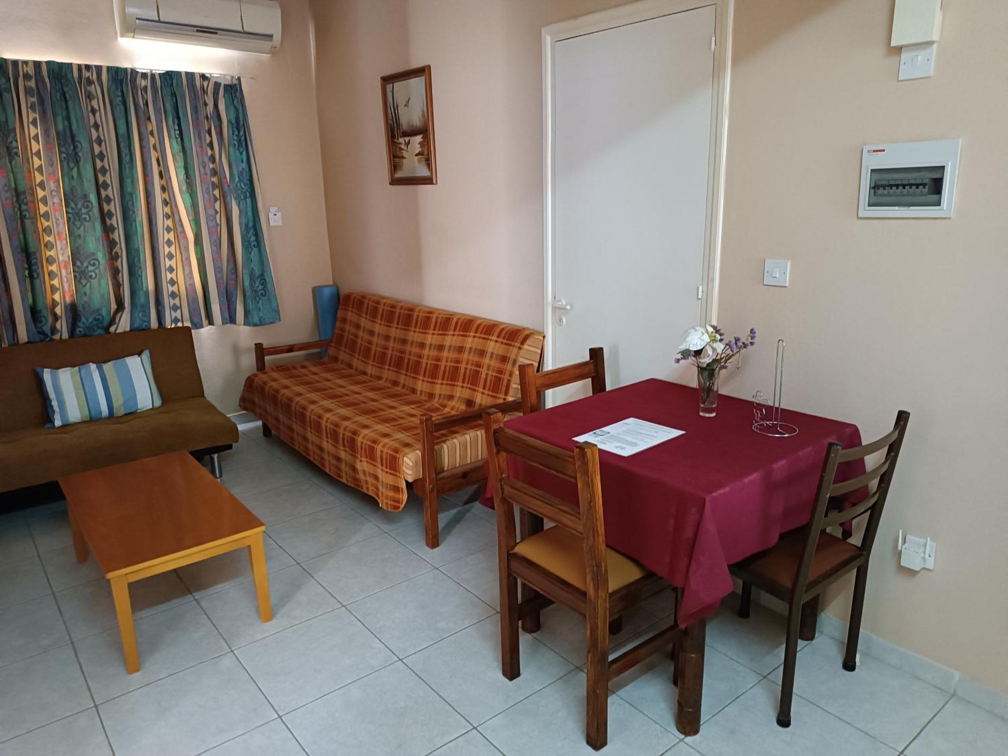 Rantzo Aparthotel