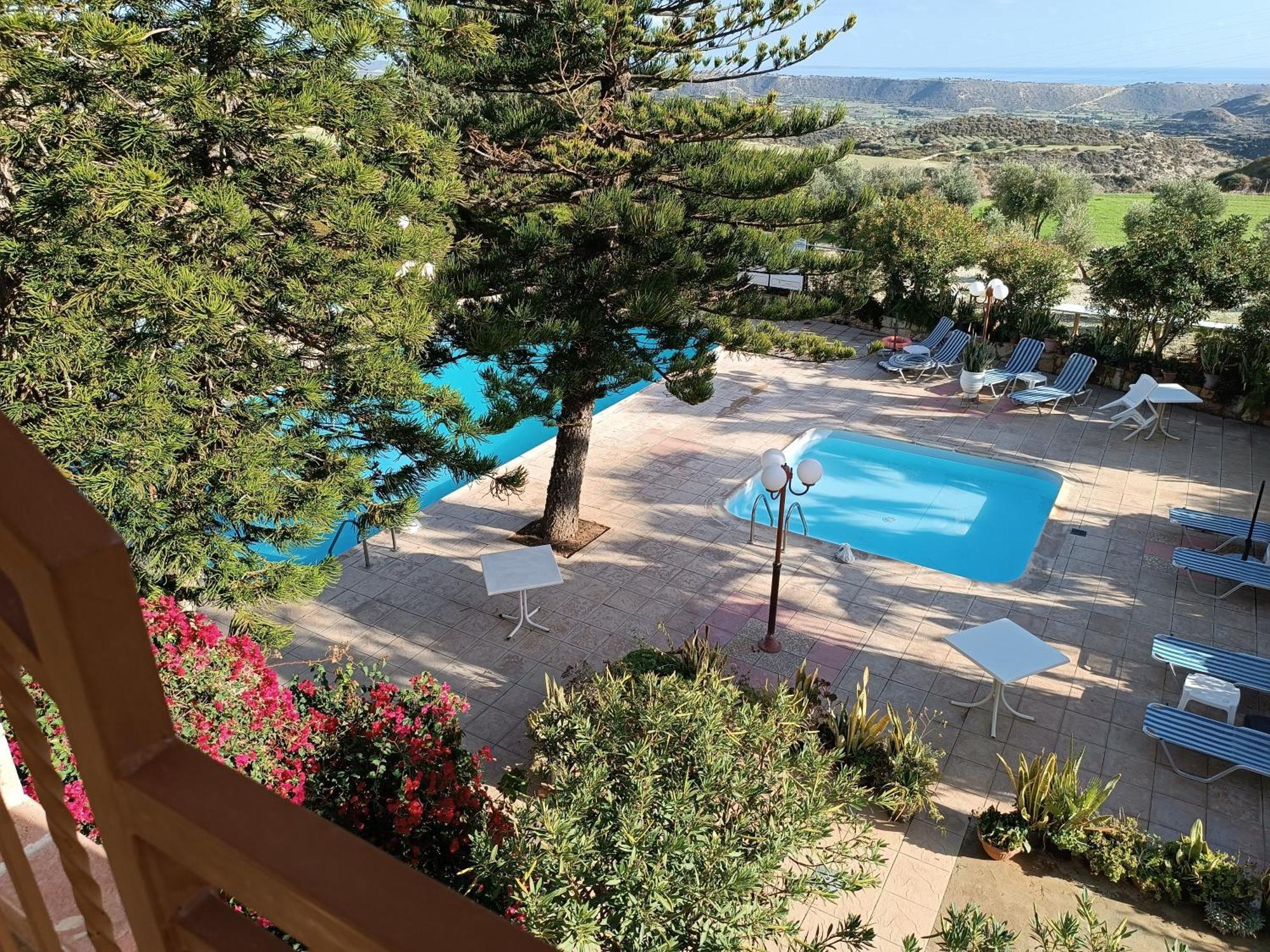 Rantzo Aparthotel Pissouri