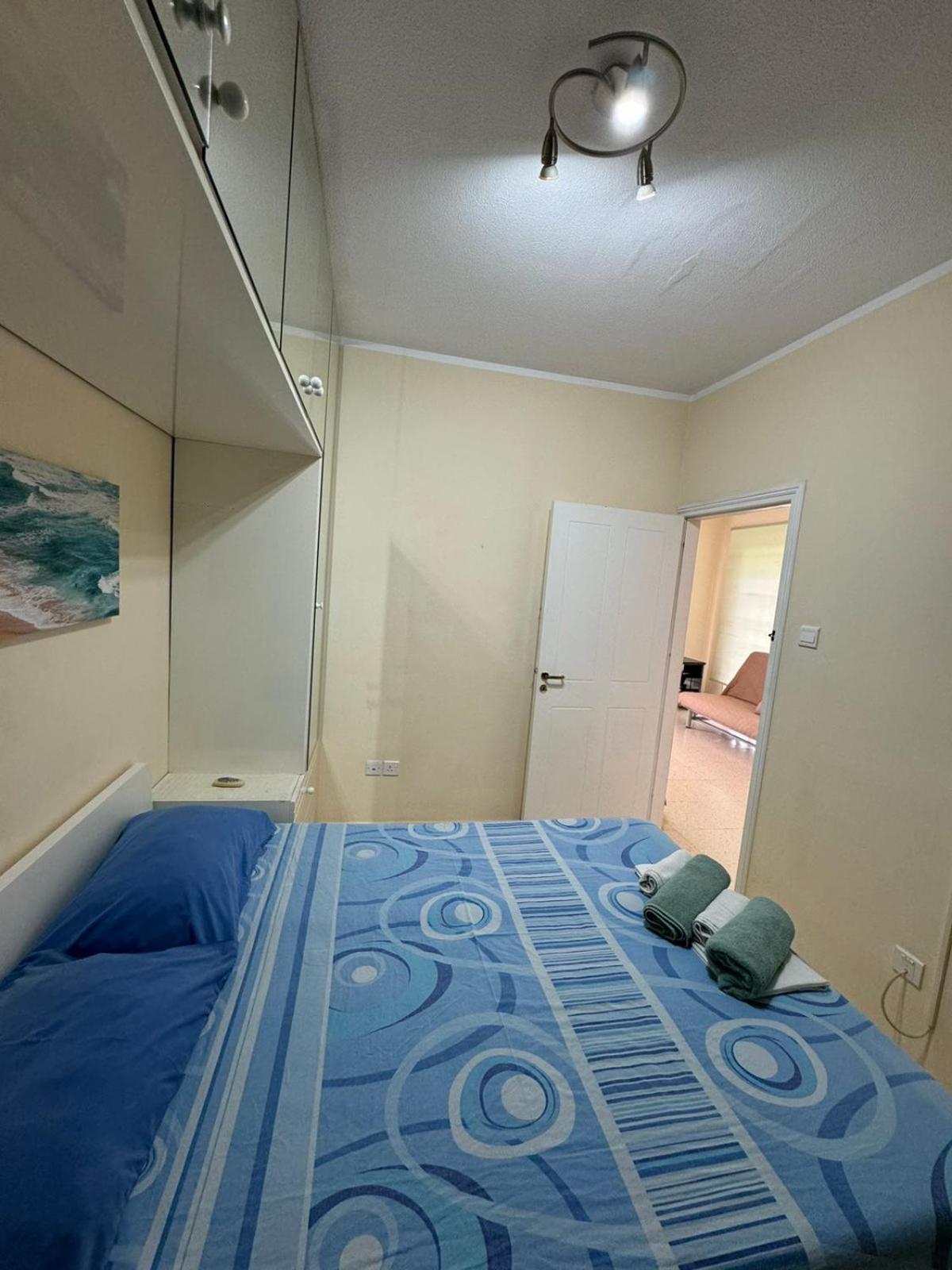 Sea Aparthotel Larnaca