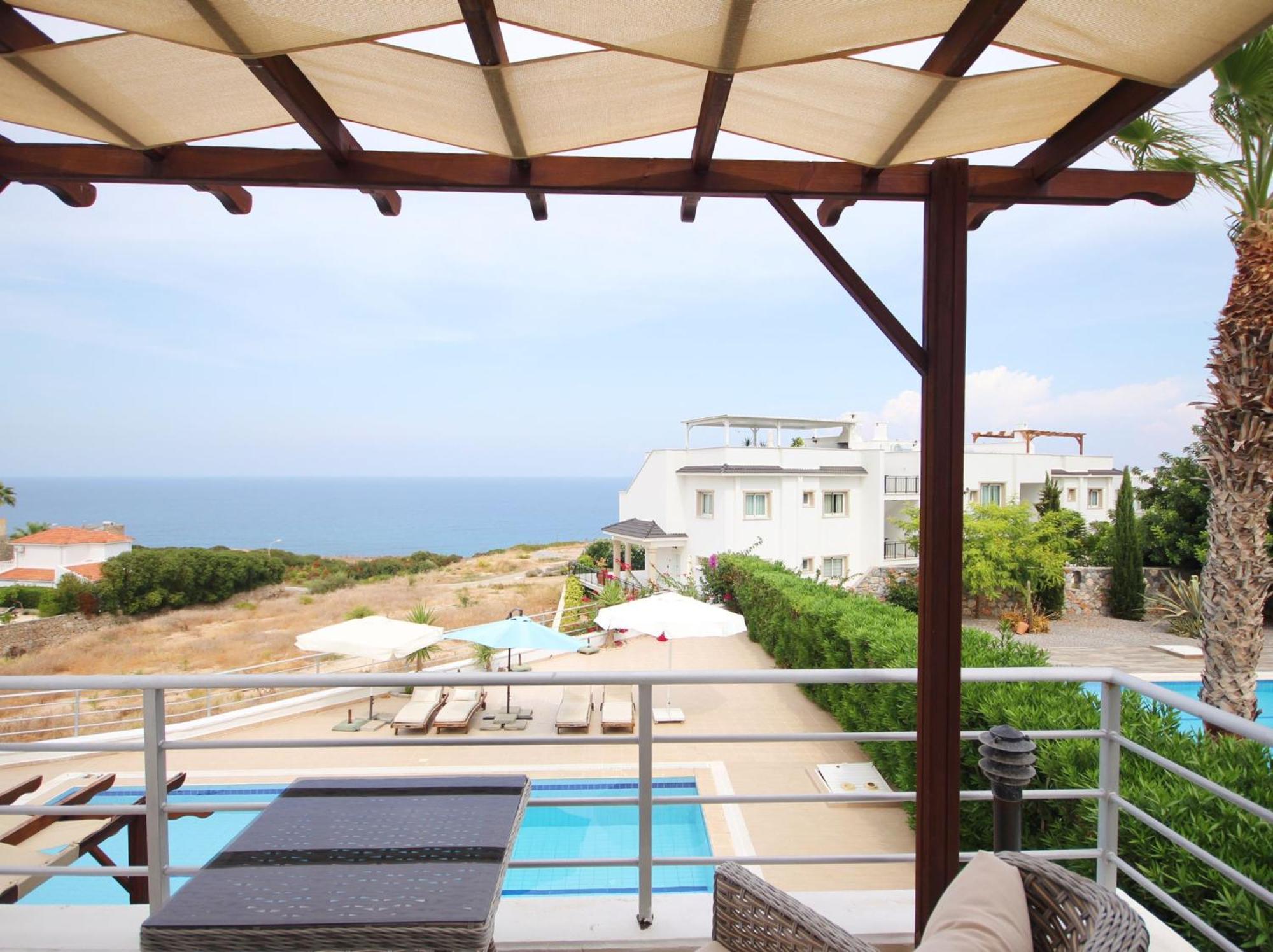 Villa Charming With Magical Sea View, Perfect For The Family