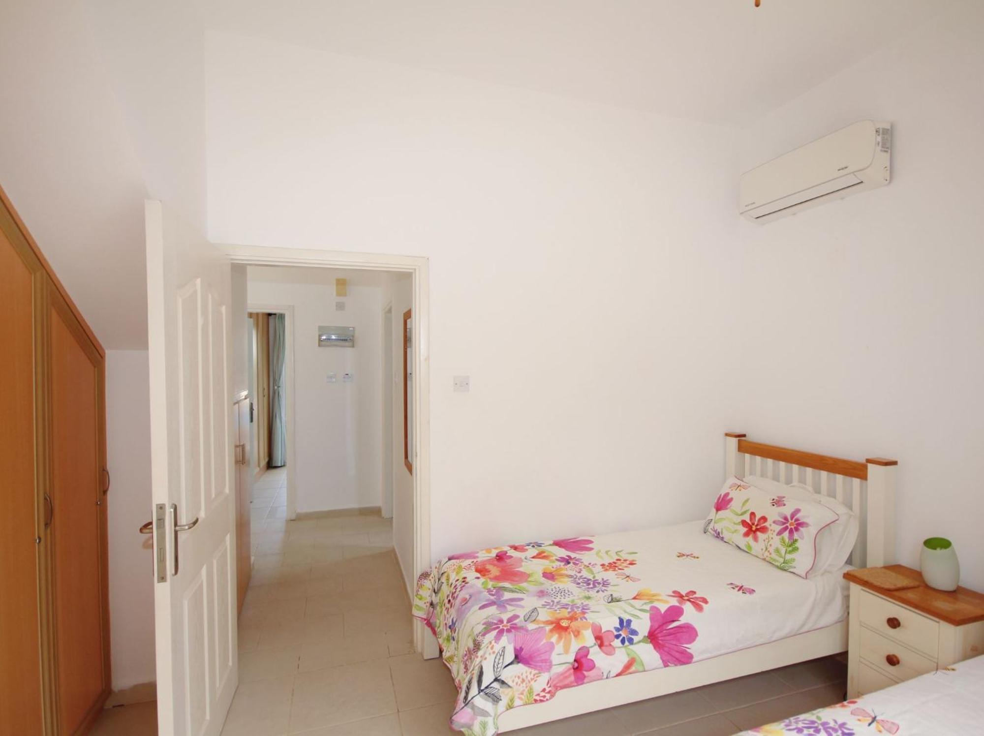 Charming With Magical Sea View, Perfect For The Family * Agios Nikolaos (Famagusta)