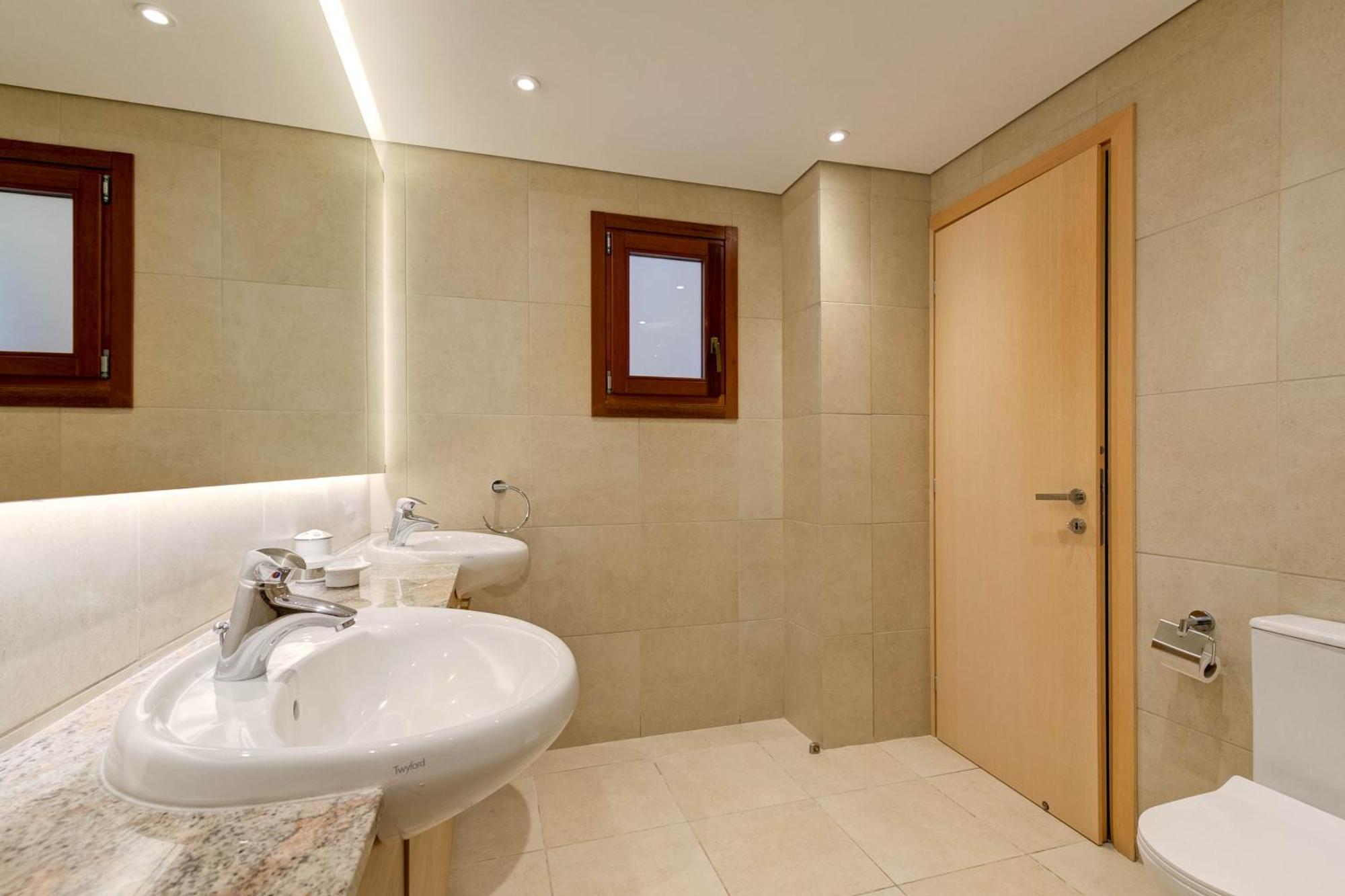 Ground Floor Anthos With Beautiful Sea Views On Aphrodite Hills *