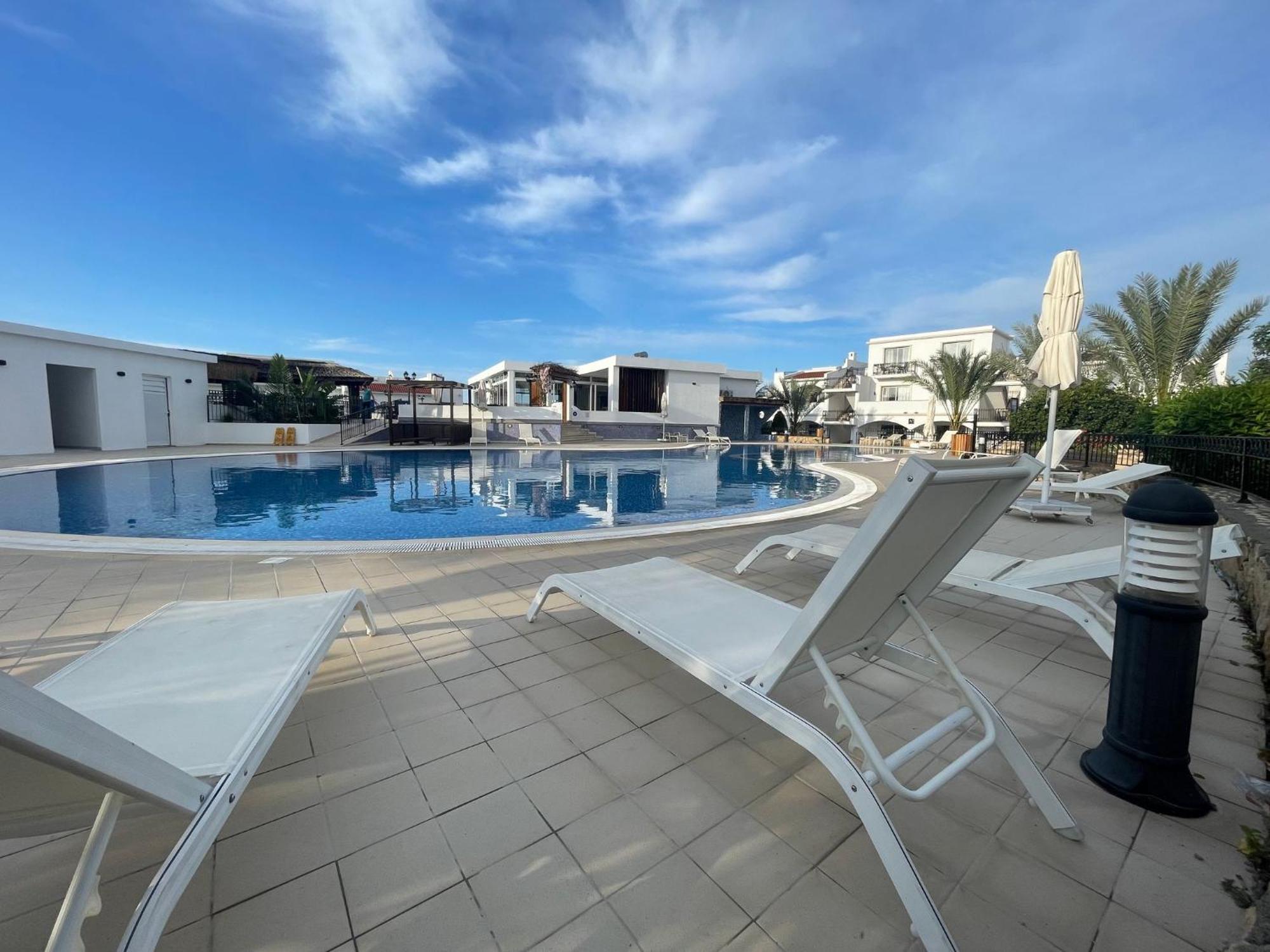 Welcoming 3-bedroom With Ocean Views * Agios Georgios (Girne)