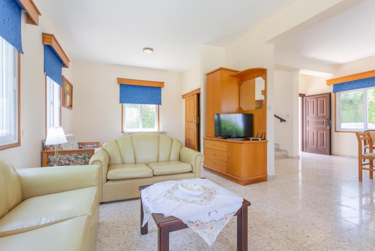 Aristotelis Villa *