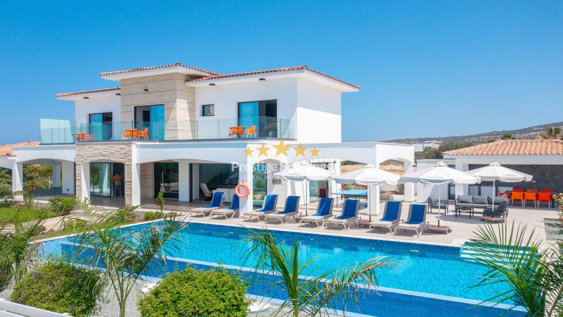 Aretousa Ena By Prestige Bookings * Peyia