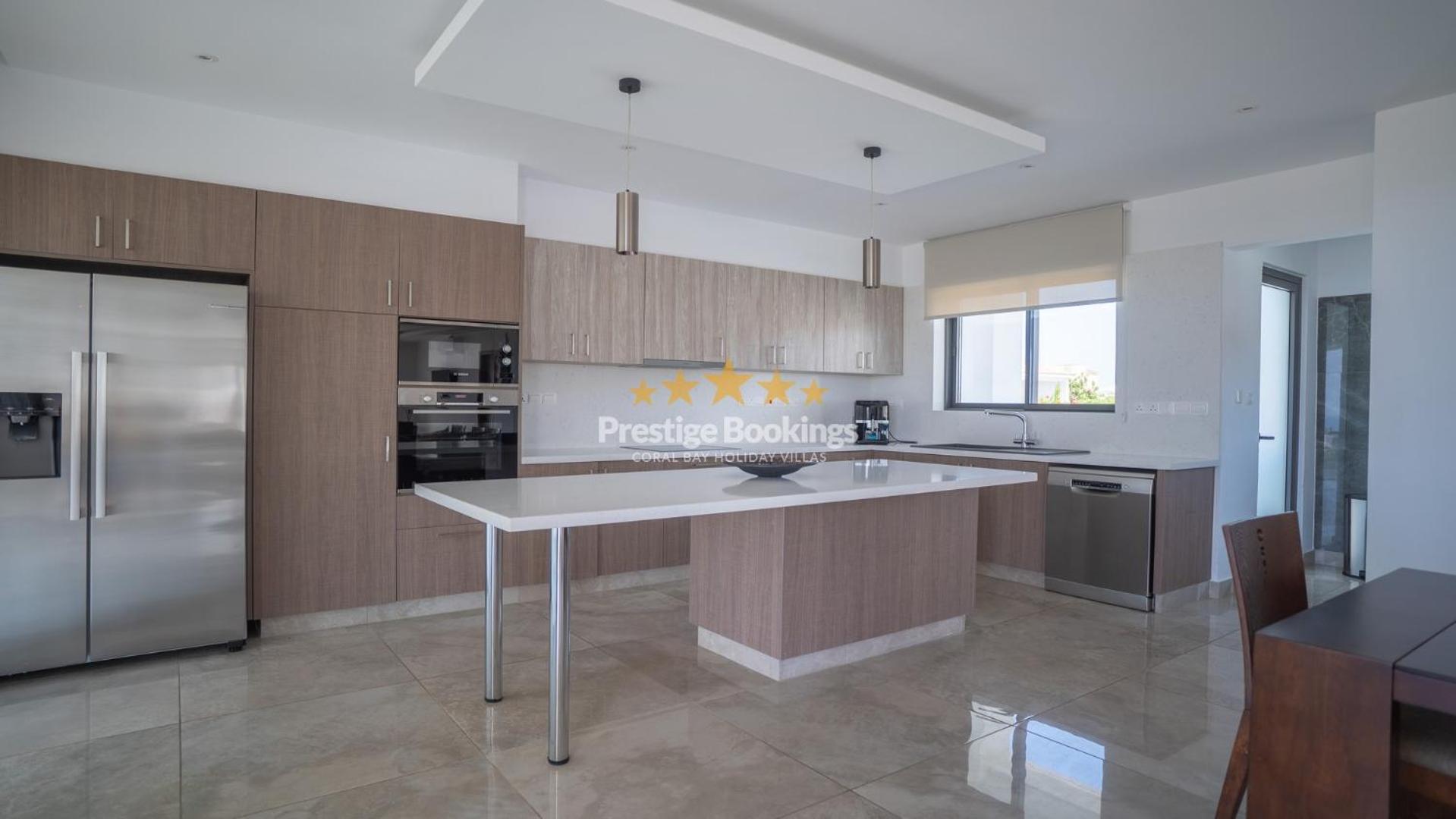 Aretousa Ena By Prestige Bookings