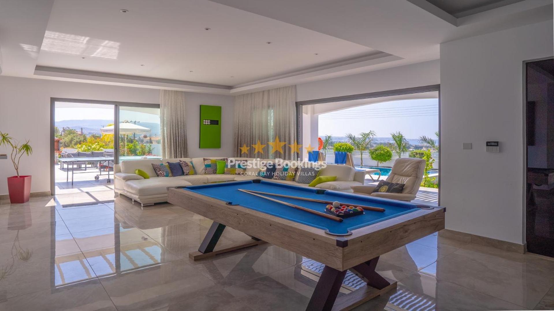 Villa Aretousa Ena By Prestige Bookings *