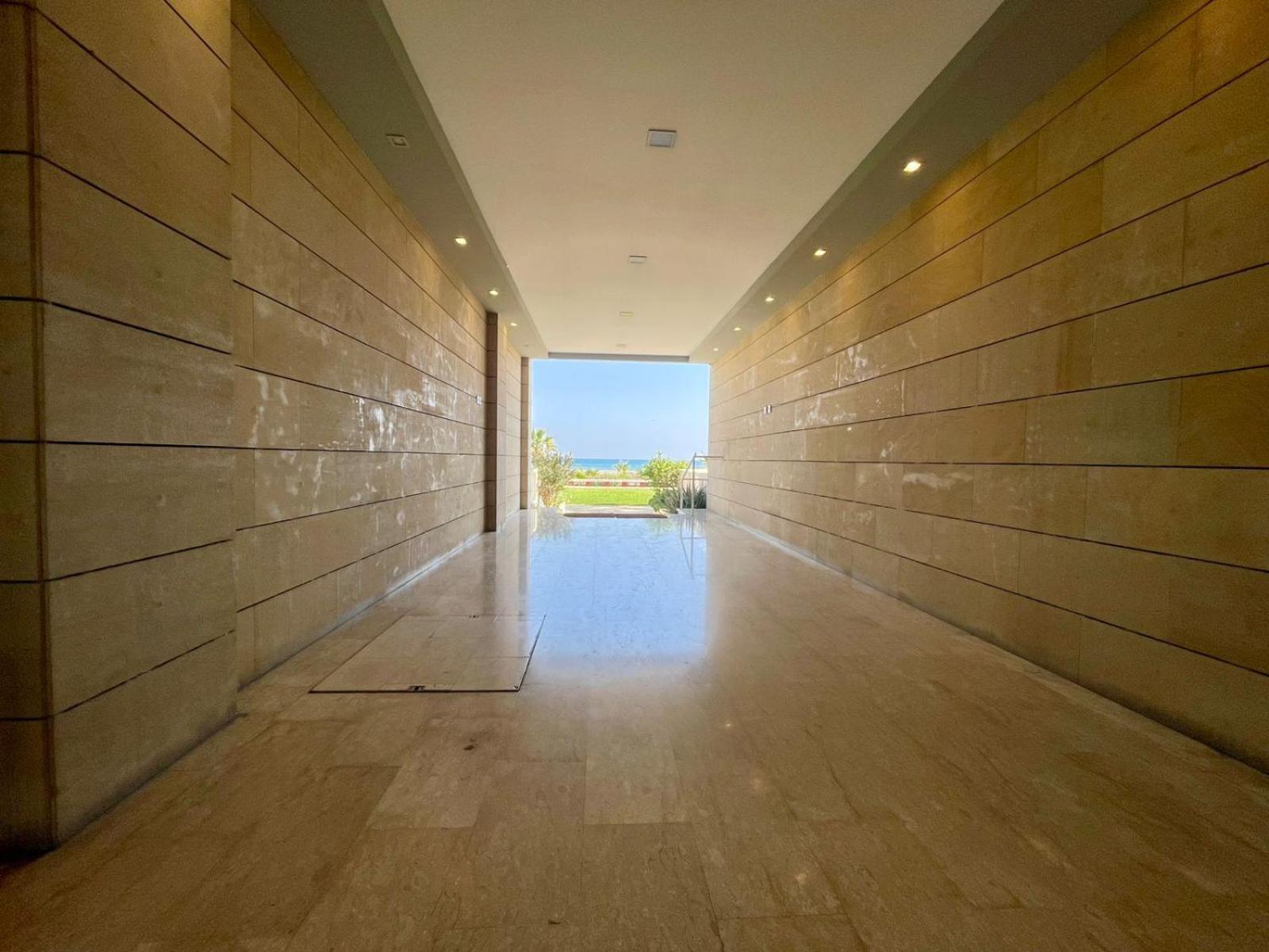 Apartment Sea View In Makenzy Larnaca