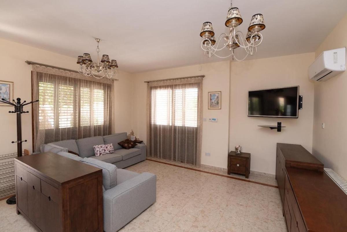 Villa Malama 28 Ekaterina Paralimni