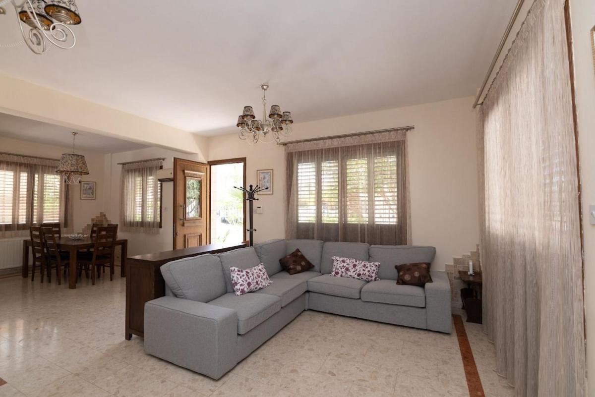 Villa Malama 28 Ekaterina
