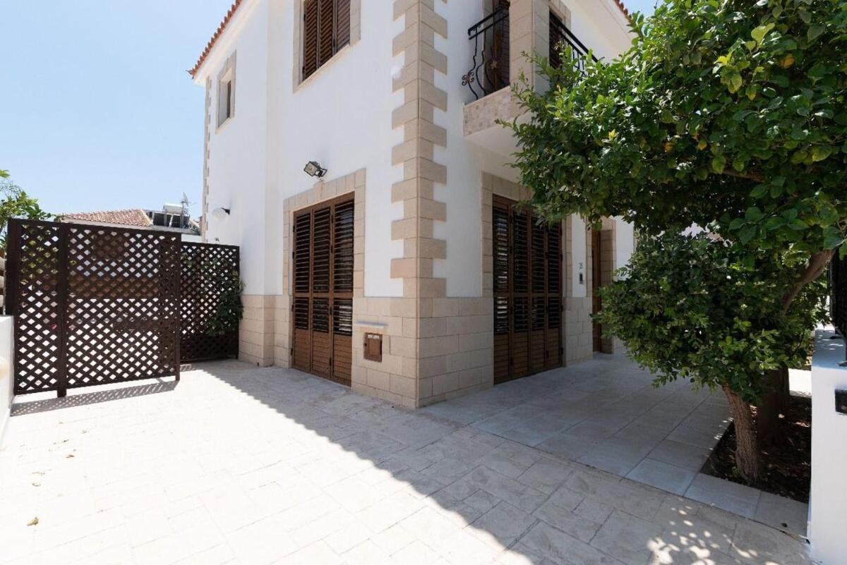 Malama 28 Ekaterina Villa Paralimni