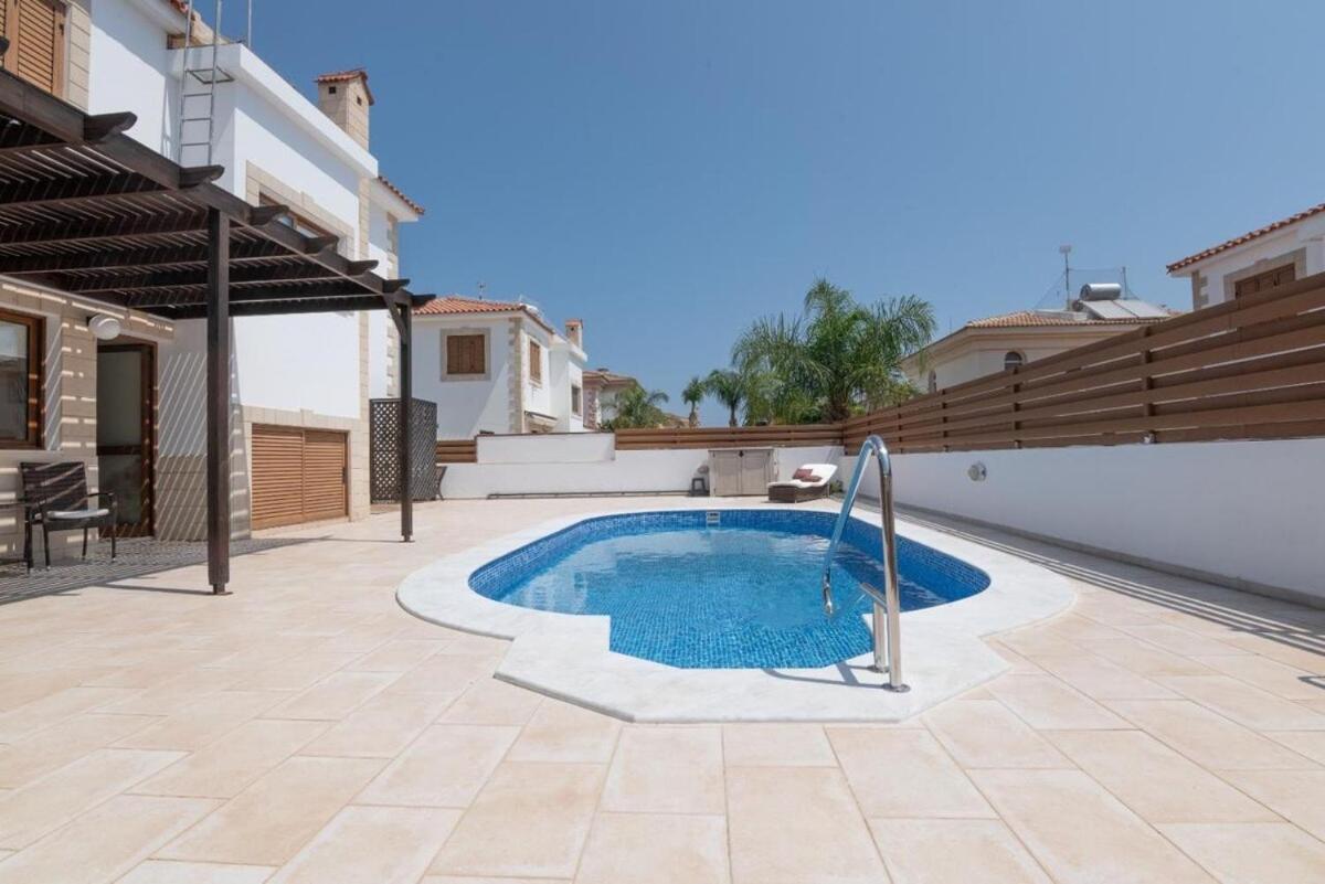 Villa Malama 28 Ekaterina *