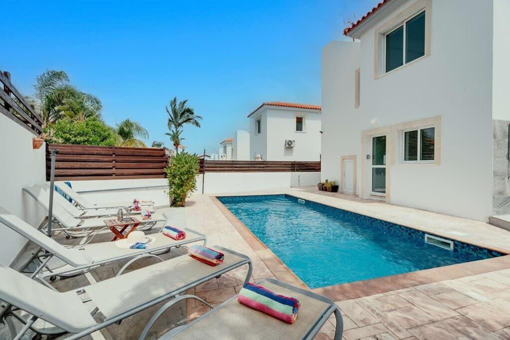 Villa Seaview Protaras