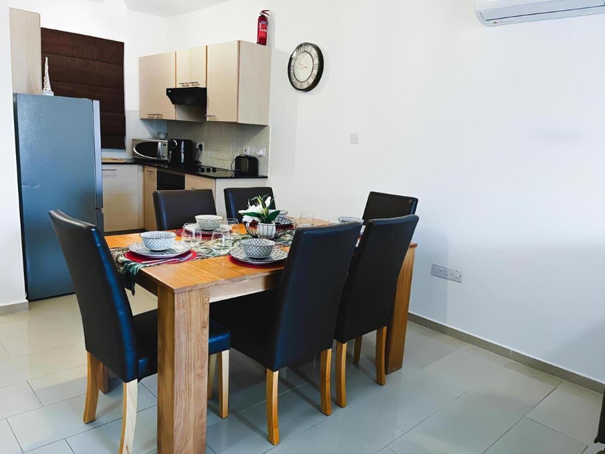Deja Blue Kyklades Bc7 - Workspace, Pool, Gym, Nearby Apartment *
