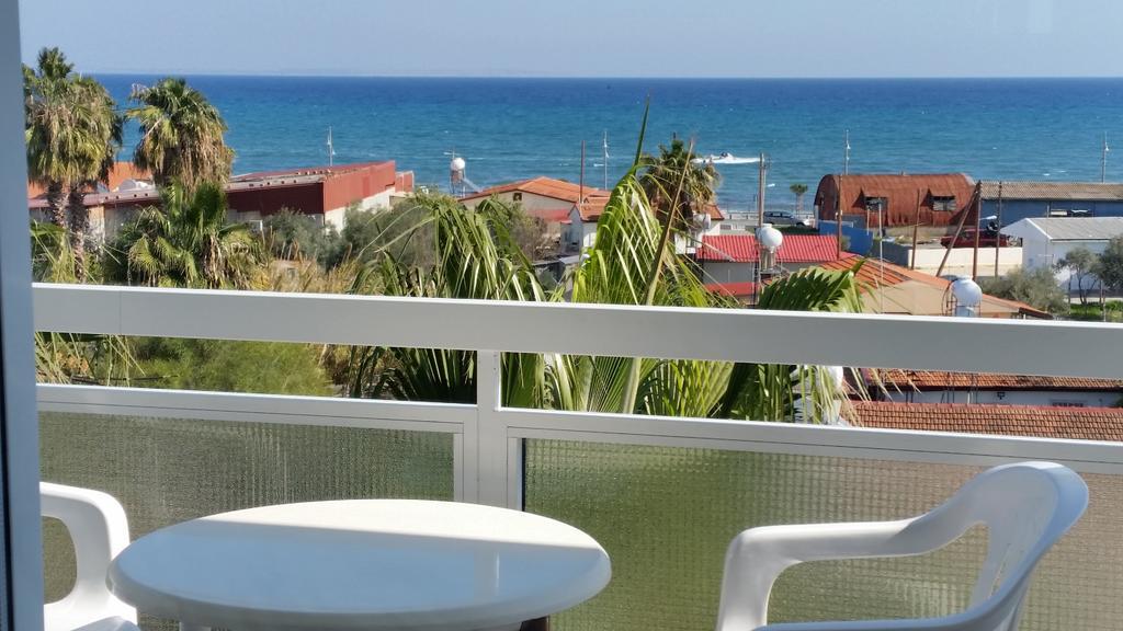 Apartamento Pelides Lárnaca