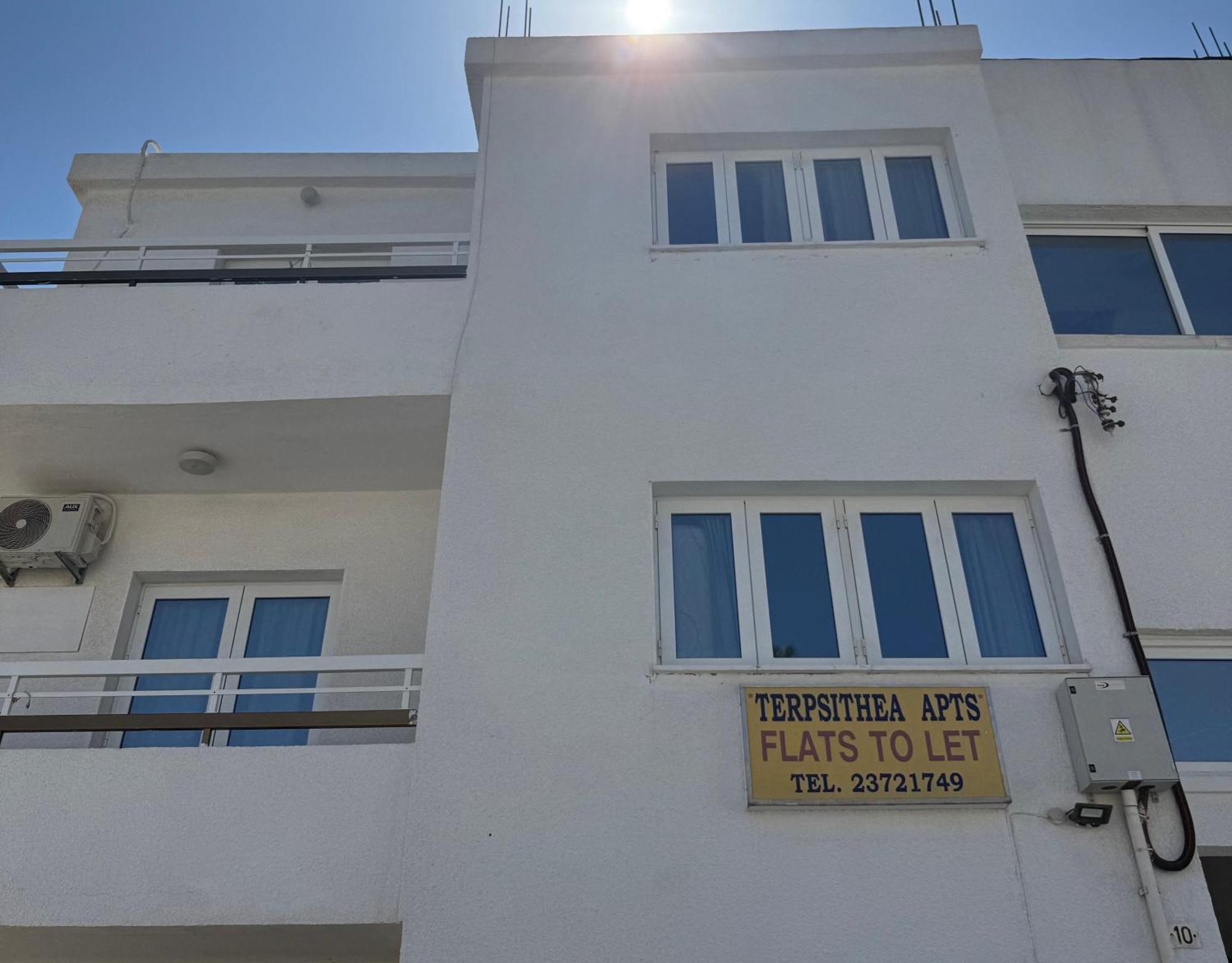 Terpsithea Apartment