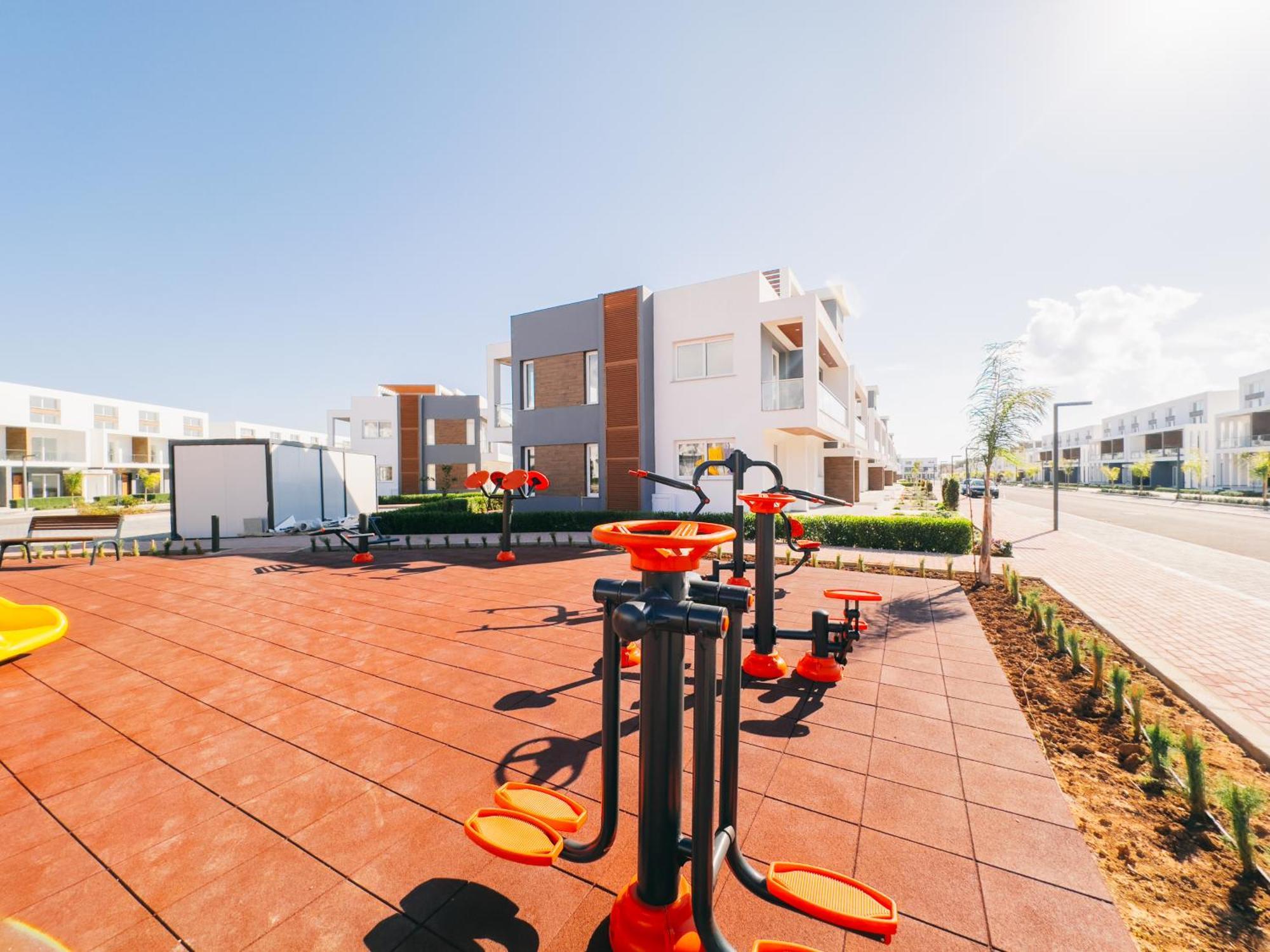 Four Seasons 2 Lofts By The Sea, Bogaz, Iskele Apartment
