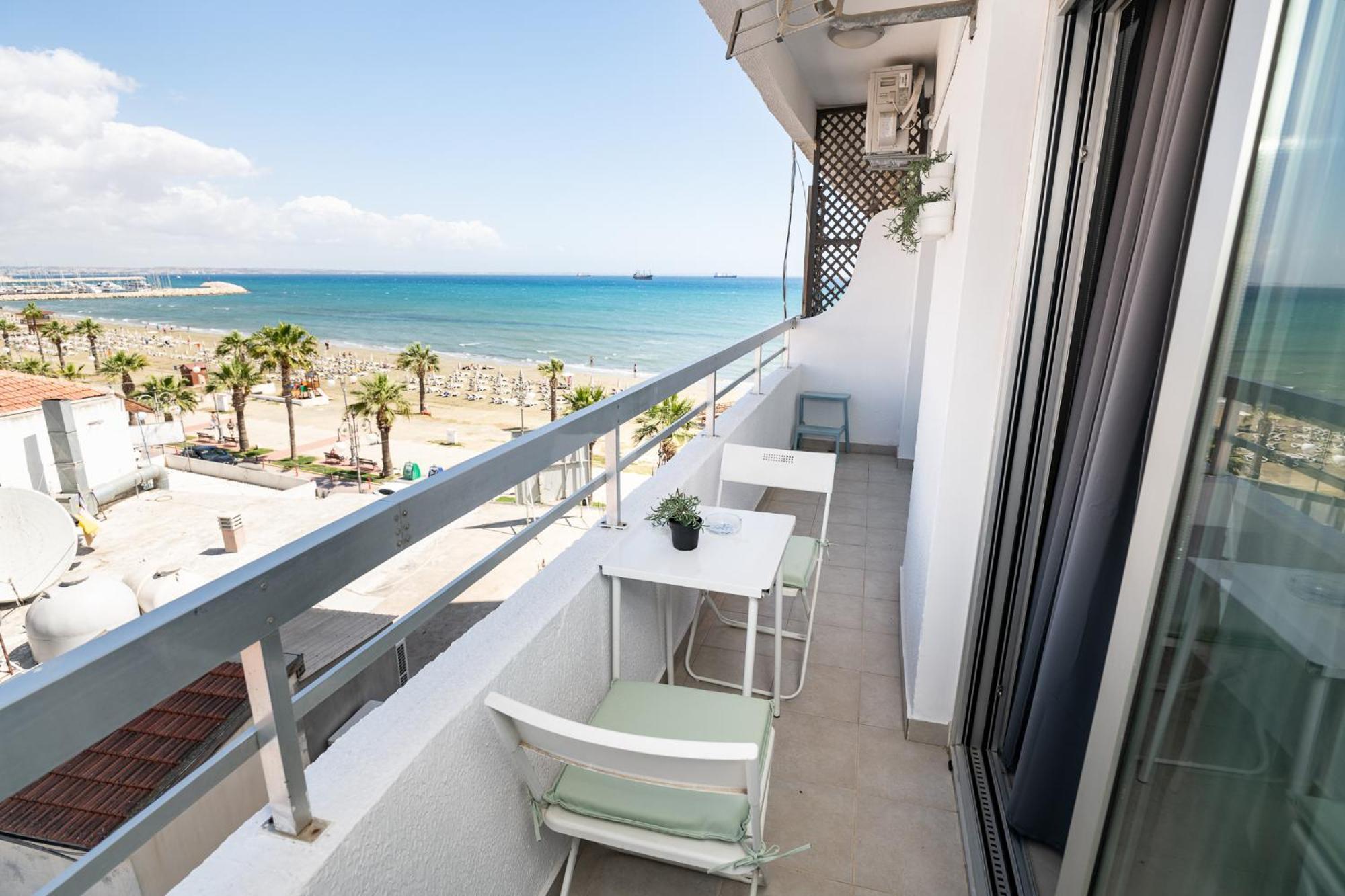 Quattro Beachfront Sea View Ap 34 Apartment Larnaca