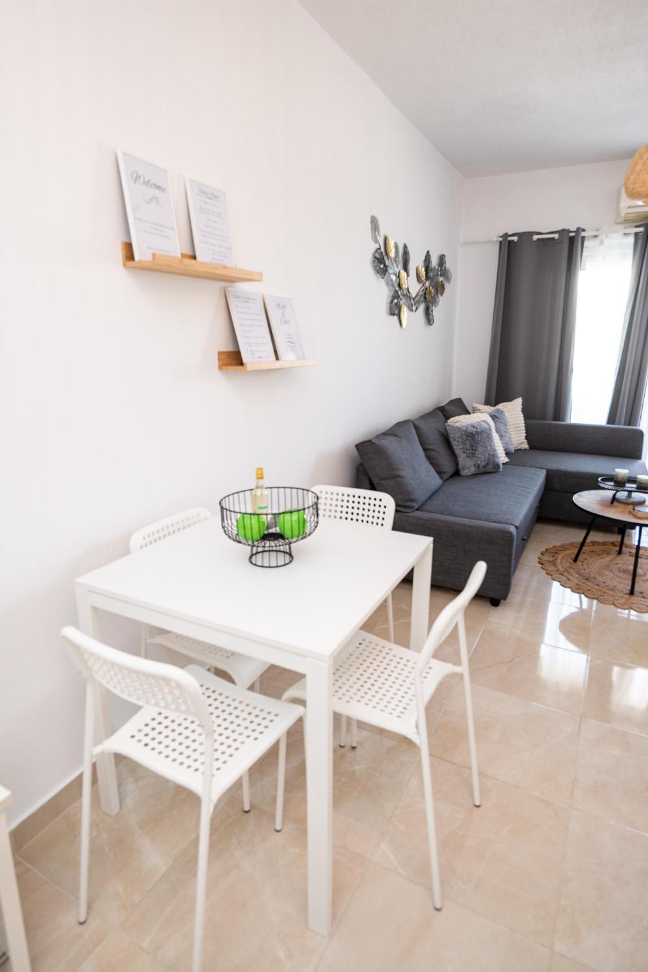Appartement Quattro Beachfront Sea View Ap 34 Larnaca