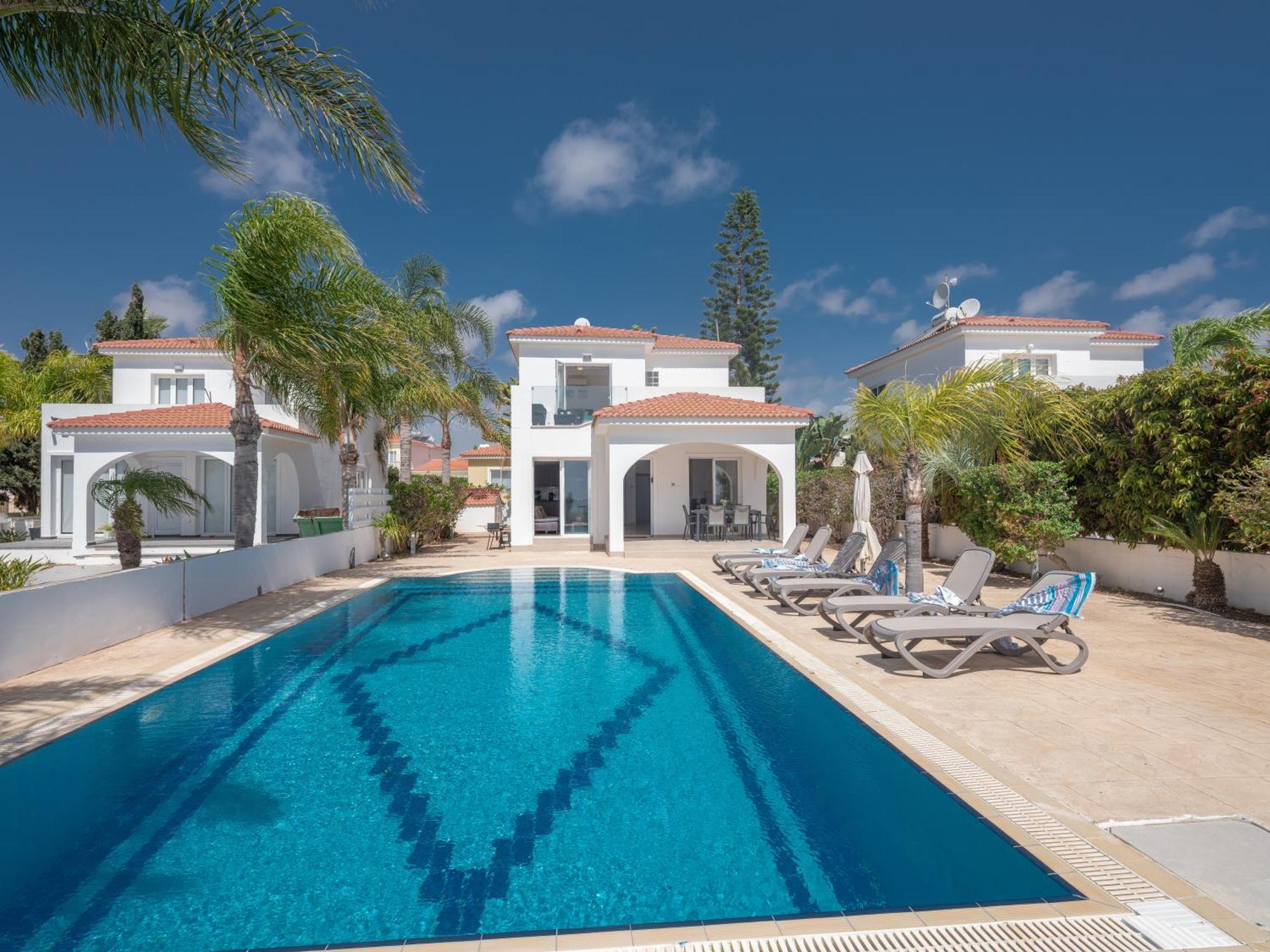 Sunrise Villa Agia Napa