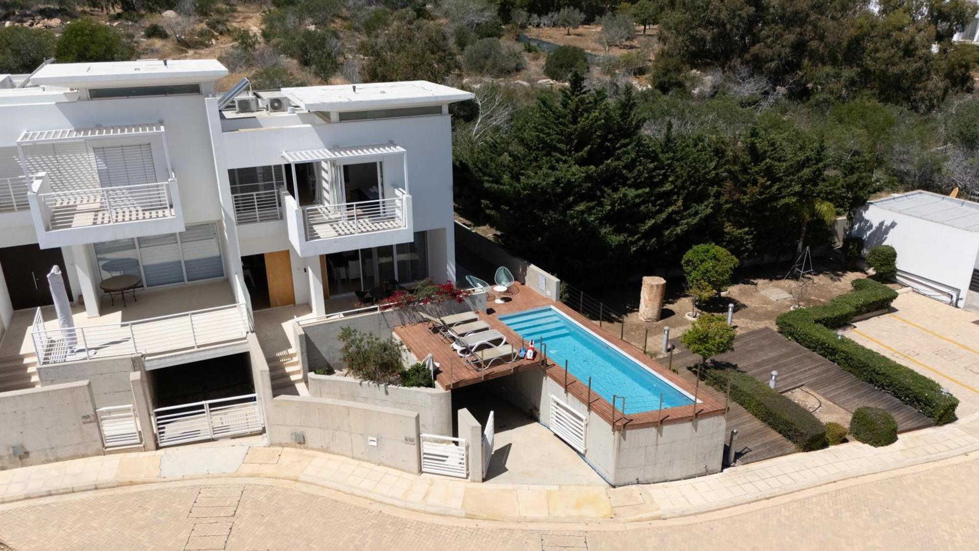Wealthystays Niceday Hill Villa Protaras