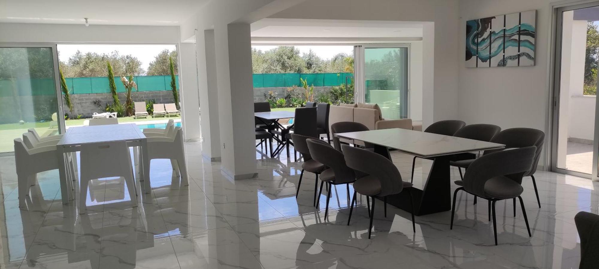 Village Villa, Cyprus, Salt-water Pool, 6 Bedrooms, Larnaca * Kiti