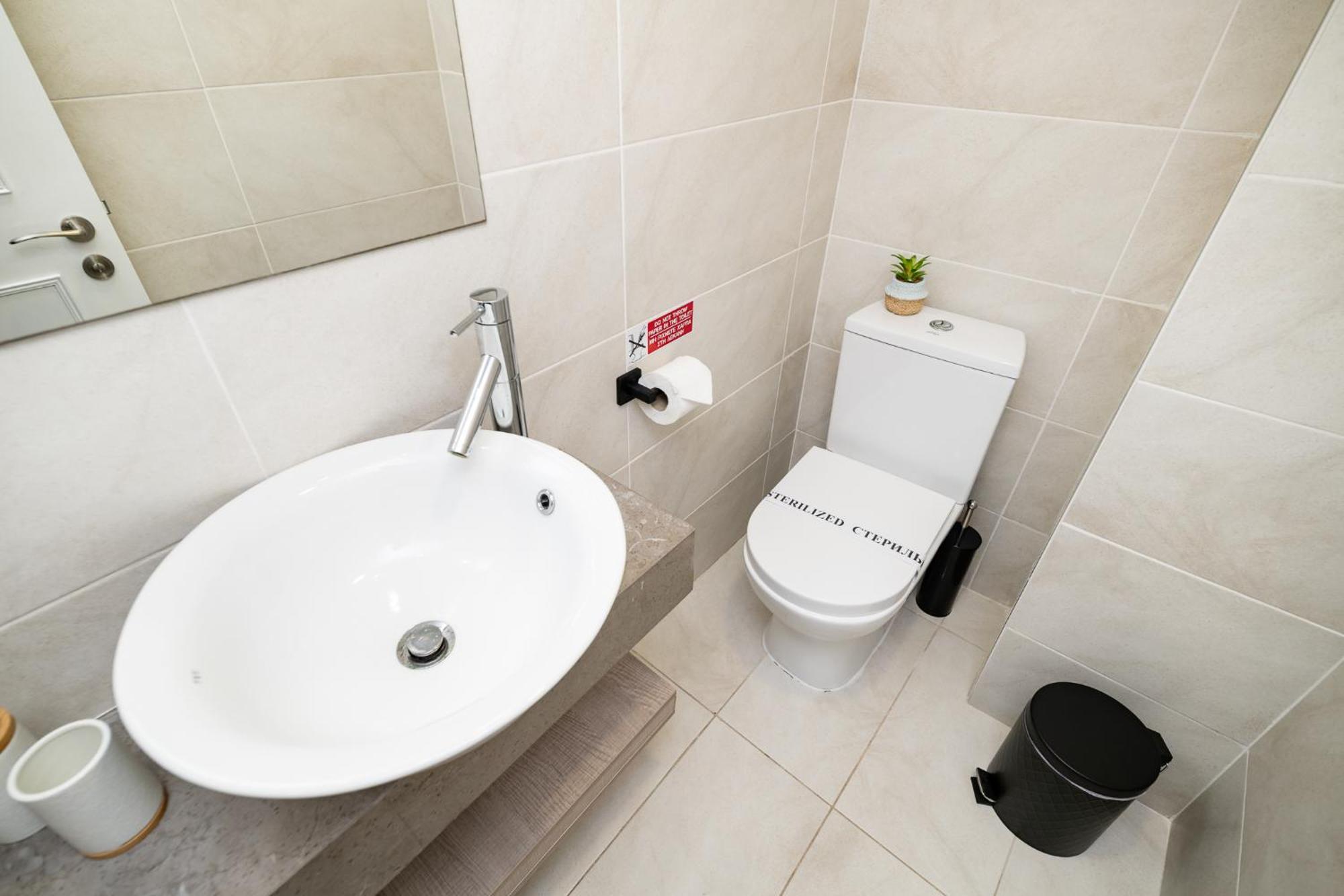 Lazuli Beachfront Sea View Ap144 Apartment Larnaca
