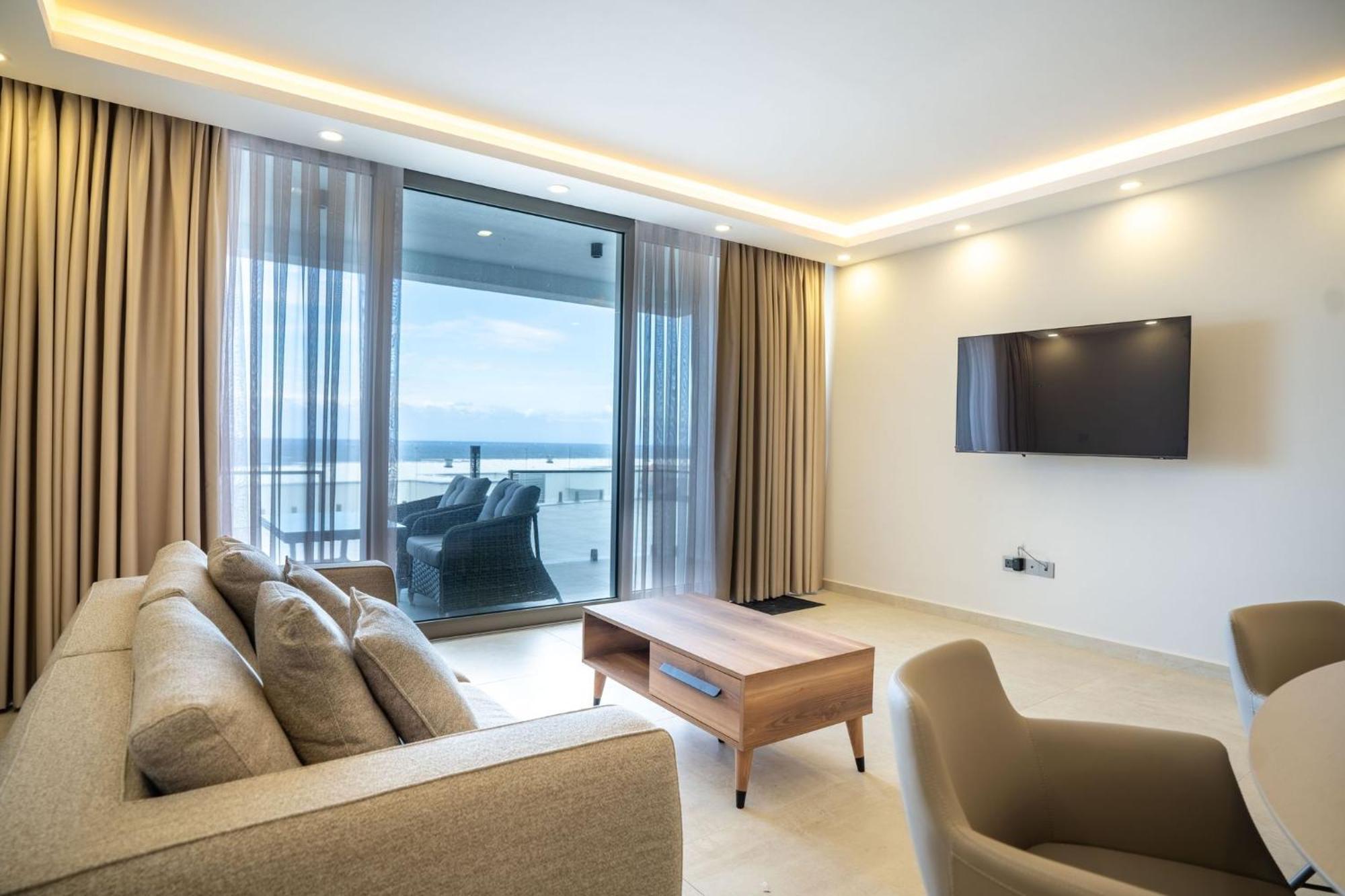Luxury With Pool And Stunning Sea View Agios Georgios (Girne)
