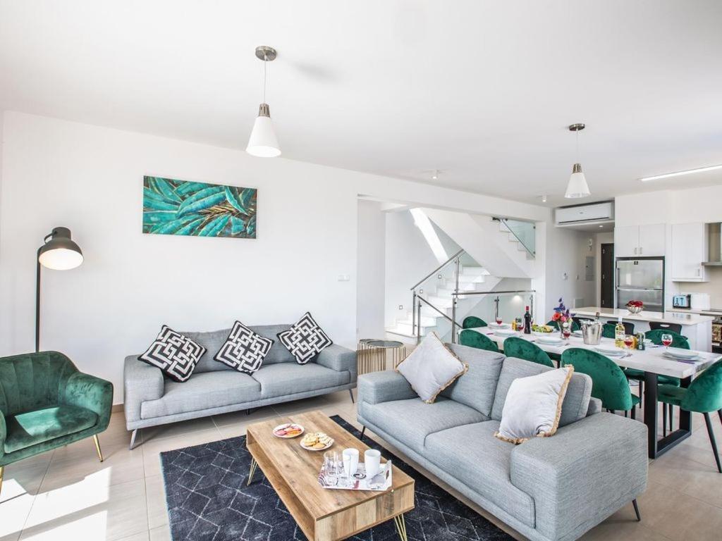Villa Davina Aq Po490B * Protaras